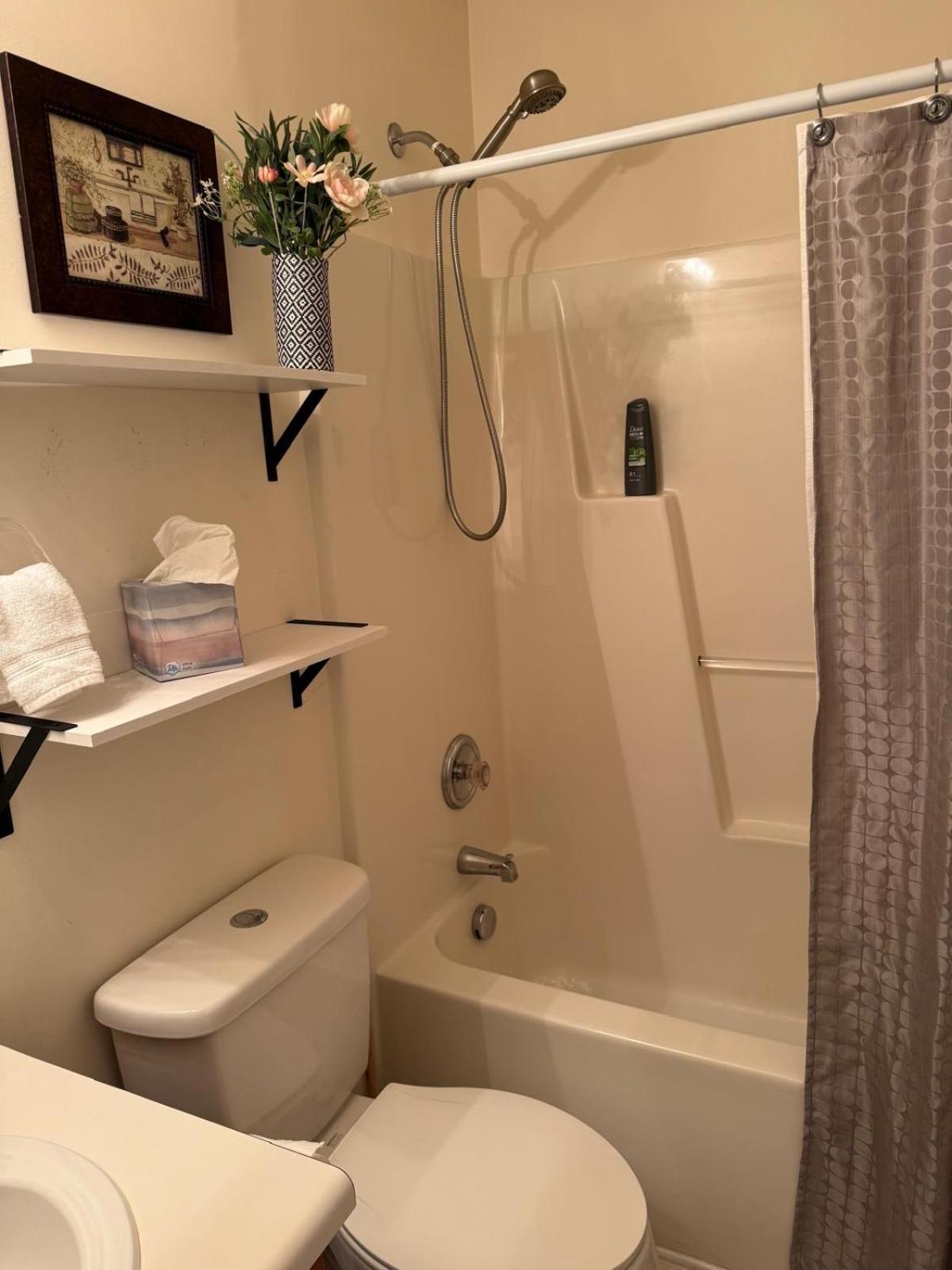 Appartamento Private Bed And Bath In Charlotte Esterno foto
